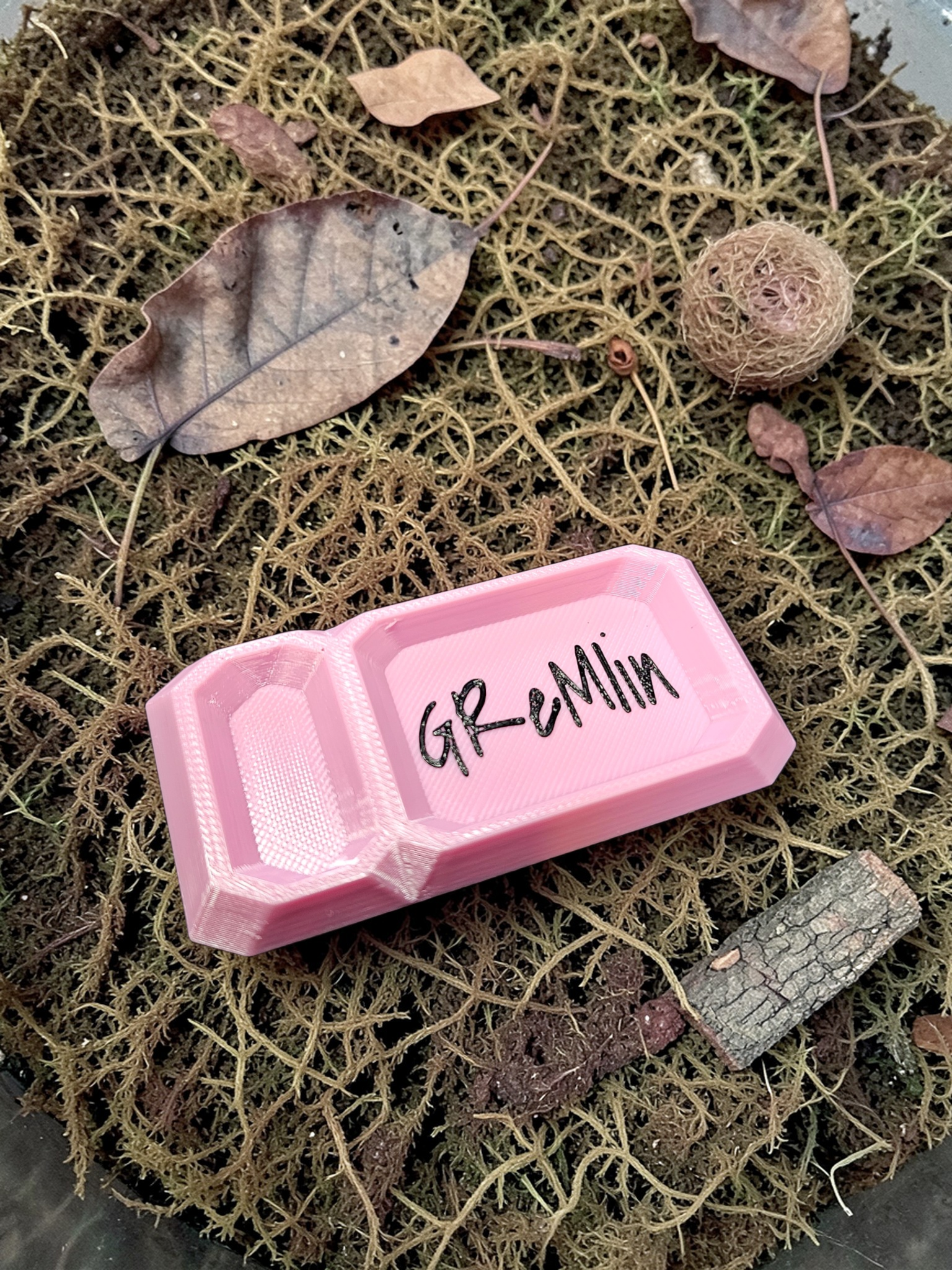 Dual Feeding Dish Mini (3" x 1.5") - Image 4